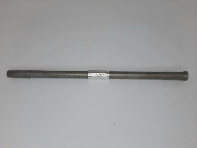 J 905779 - TUBO